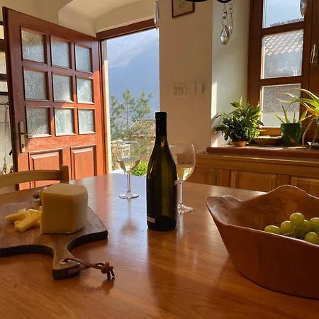 Hisa Betin 4 Bedroom In Soca Valley *