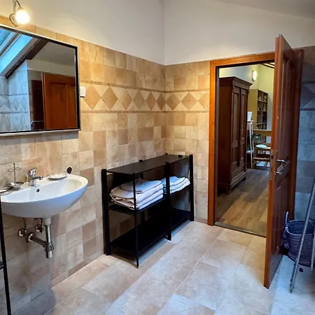 Hisa Betin 4 Bedroom In Soca Valley