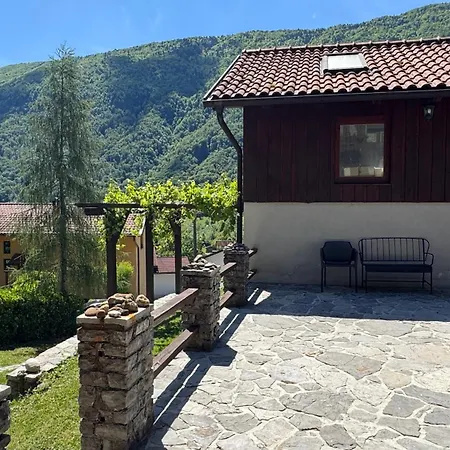 Holiday home Hisa Betin 4 Bedroom In Soca Valley