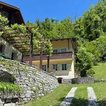 Hisa Betin 4 Bedroom In Soca Valley Holiday home