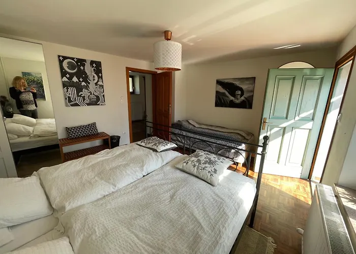 Hisa Betin 4 Bedroom In Soca Valley *