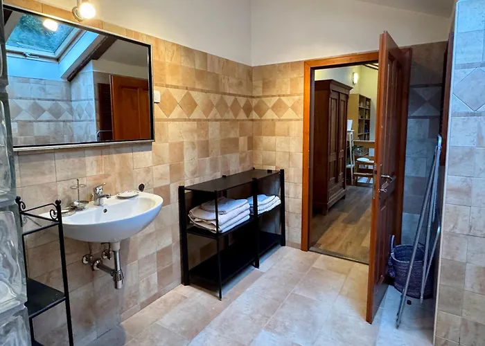 Hisa Betin 4 Bedroom In Soca Valley